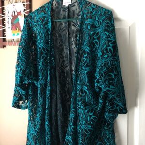 Turquoise and black LuLaRoe kimono